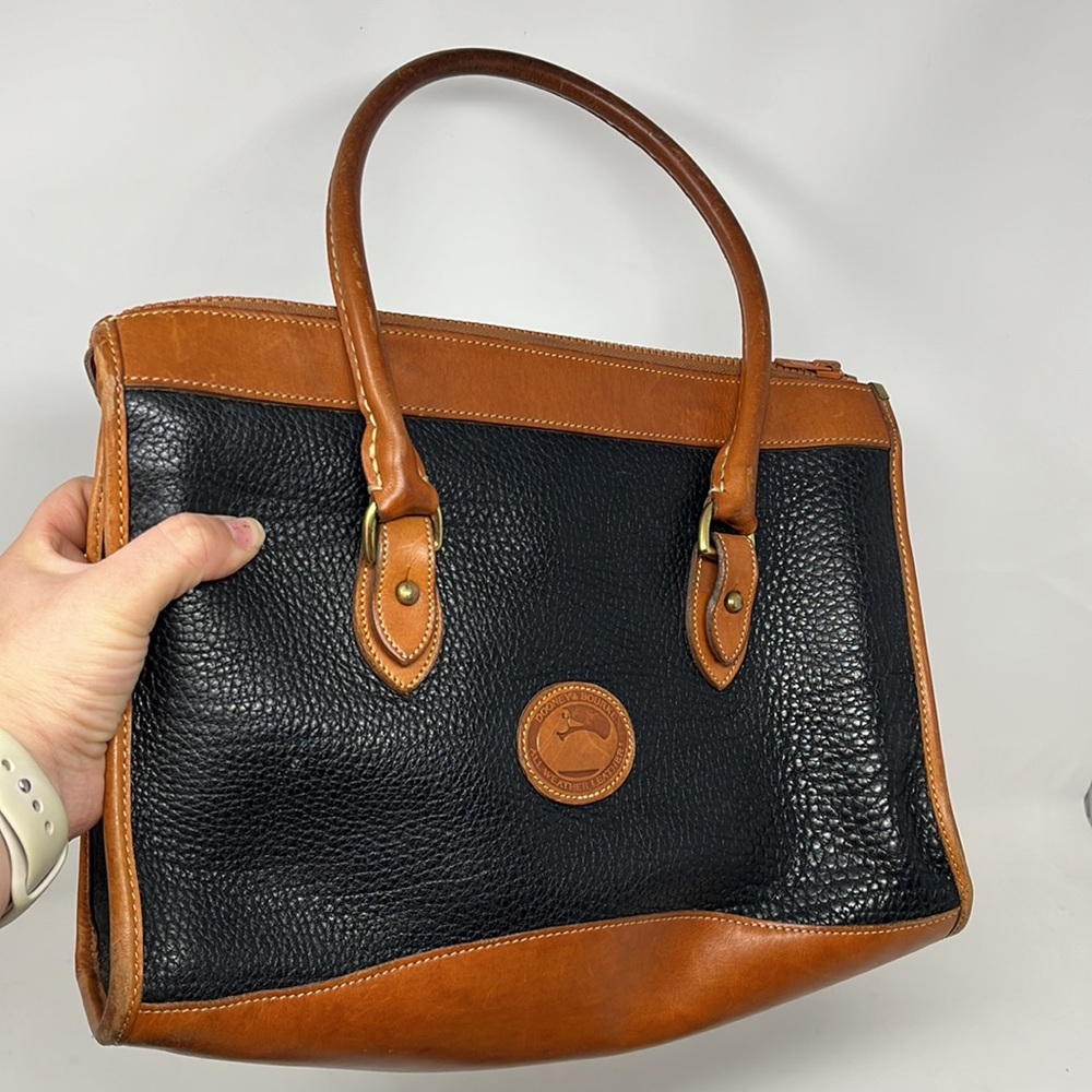 Dooney & Bourke